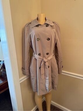 London Fog Double-Breasted Trench Coat in Dusty Mauve